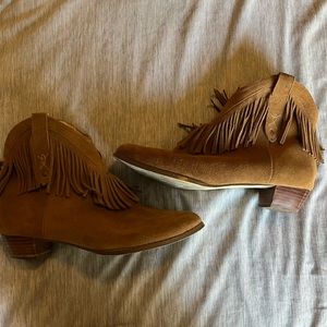 Fringed ankle boots